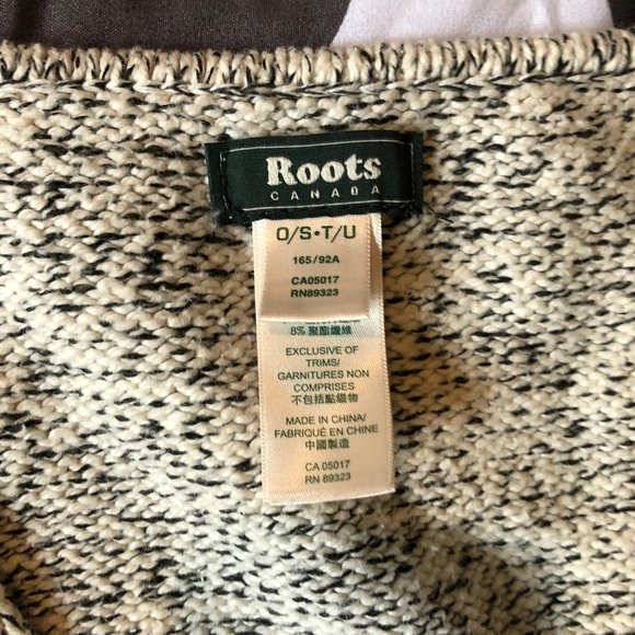 ROOTS Knit Poncho OS - Picture 2 of 2